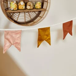 Sale CASA LEON Guirlande De Drapeaux Rouge